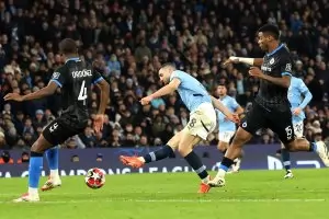 "Манчестър С" страда, но продължи с фаворитите напред в ШЛ