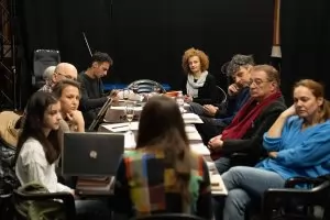 Нов спектакъл ни разхожда из потайностите на Народния театър