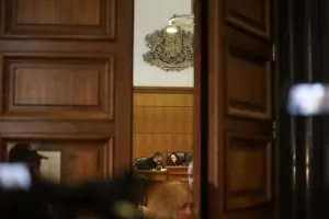 Прокуратурата е осъдена заради обиди и донос срещу адвокат
