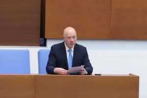 Днес Народното събрание ще обсъди първия вот на недоверие срещу