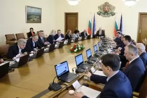 Кабинетът назначи областни управители 
на мястото на хората на Пеевски