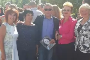 Общинари питат ГЕРБ за обвинената в подкуп училищна директорка