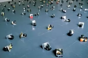 Правдолюб Иванов ни посвещава в „Истината за истината“