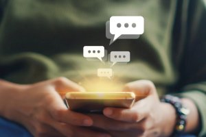 Все по бързо развиващата се технология за изкуствен интелект ИИ
