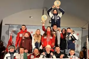 Замфирови донесоха и отборна световна титла на България