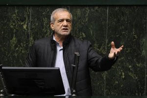 Техеран отказва да води преки преговори с Вашингтон за ядрената