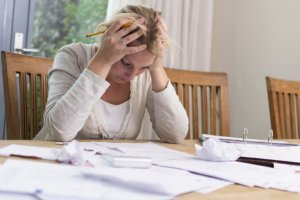 От днес 1 април прагът за регистрация на фирмите по