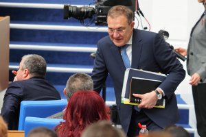 В бюджетния маратон който всяка година става все по екстремно