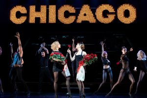 Най дълго играният американски мюзикъл в историята – Чикаго пристига в