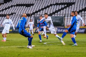 Славия е най силно представеният откъм български национали отбор в Първа