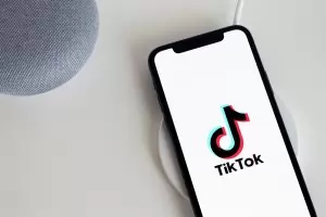 Тръмп очаква сделка за TikTok в САЩ до 5 април
