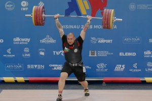 Българският отбор от 8 мъже и 12 жени завърши като