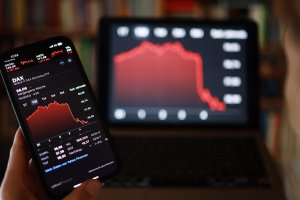 Американските борсови индекси се понижиха отново по време на търговията