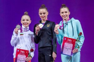 Стилияна Николова спечели сребърен медал а Ева Брезалиева се нареди