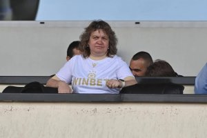 Председателят на Народното събрание Наталия Киселова разбуни духовете извън пленарната