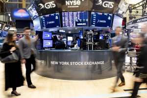 Дори да нямат и един долар хората със спестявания във