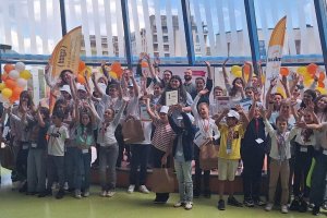 Преди броени дни на официална церемония в клуб Перото частно