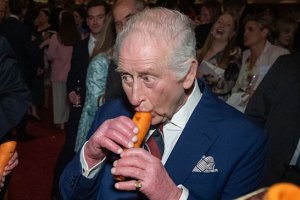 Седмица след като разтревожи цяла Великобритания с постъпване за кратко