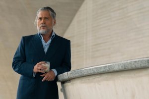 След като бе канселиран за повече от пет години Джони