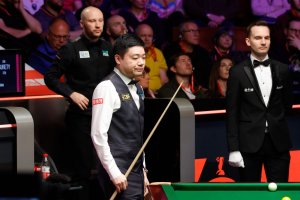 Дин Дзюнхуей се класира за 1 8 финалите на световното първенство по