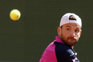 Григор Димитров изигра втори пореден много колеблив мач но записа