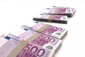 България успешно пласира облигации за близо 4 млрд евро на