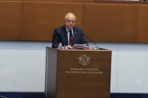 Партиите подкрепящи присъединяването към еврозоната готвят твърд и бърз отговор