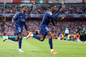 Пари Сен Жермен направи много голяма стъпка към втория си