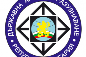 Въпреки активната и целенасочена работа за набиране на кадри процентът