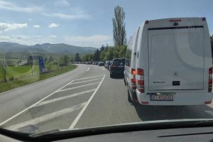 Голямото завръщане към София роди интензивно движение и сериозни задръствания