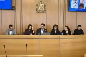 Пет групи в СОС ще ограничават търговията с общински жилища 