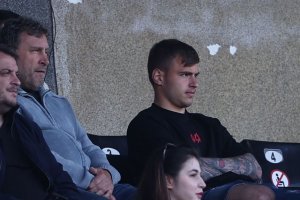 Треньорът на Хебър Велислав Вуцов вече е абониран за наказания