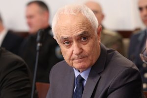 Правителството взе решение днес да увеличи държавното си участие в