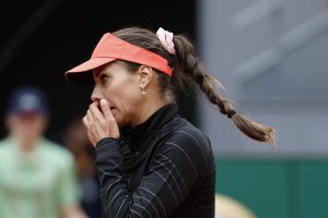 Най добрата българска тенисистка Виктория Томова загуби и третия си мач