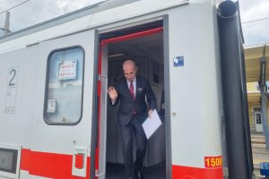 Това лято БДЖ ще вози по бързо от София до морето