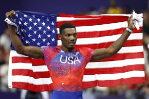 Двукратният олимпийски медалист в спринта на 100 метра Фред Кърли