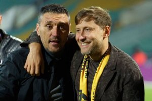 Кампанията по продажба на 30 от акциите на Ботев Пд