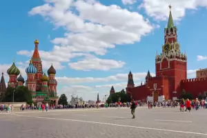 Ключови съюзници на Путин няма да почетат парада на 9 май