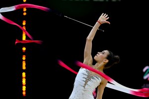 Състезателката по художествена гимнастика Елвира Краснобаева която се прочу през