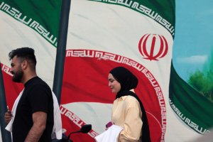 Иран е готов да даде обещание никога да не произвежда