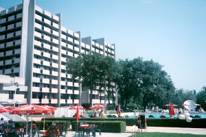 Легендарният гранд хотел Варна известен още като Шведския хотел най после