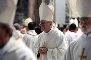 Повечето сутрини след смъртта на папа Франциск около 180 кардинали