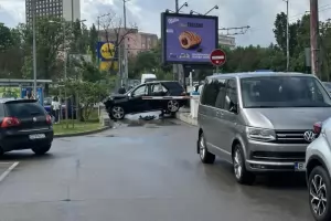 Жена почина при сблъсък на 6 коли в центъра на София