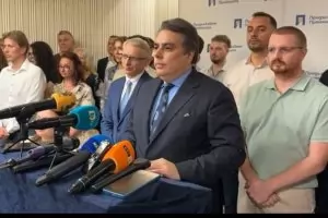 Асен Василев остава единствен председател на ПП