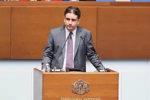 КФН ще сваля сайтове за търговия с крипто по свое усмотрение