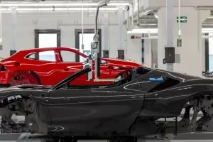 Ferrari отложи втория си електромобил заради нулев интерес