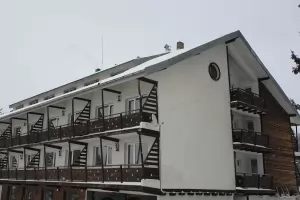 Властите влязоха в още един хоспис, свързан с дома в Ягода