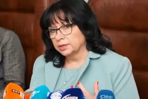 Петкова: Ще публикуваме бюджетните данни за май, когато са готови