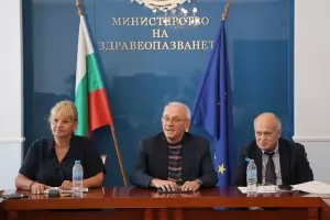Специализантите също ще получават пари по НЗОК