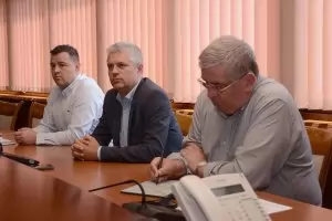 Полиция влезе пак в община Варна - заради заместника на Коцев